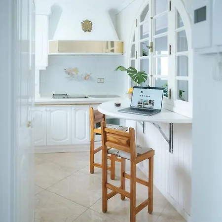 Apartment Stunning 3-floor Penthouse At Las Canteras Beach *